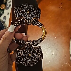 3" wide womens size s/m belt